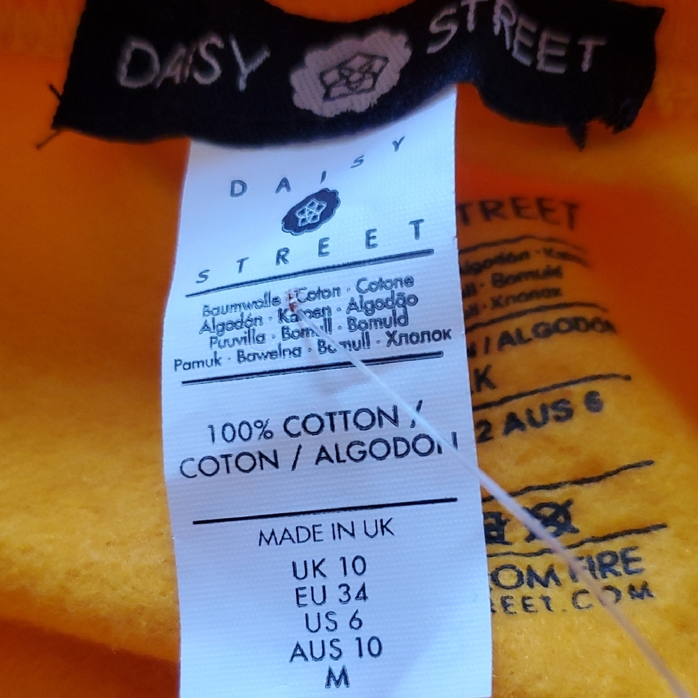 New York City Yellow Sweatshirt - Picture 6 of 9